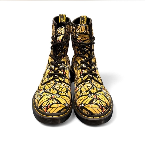 Dr. Martens 1460 Butterfly Print Suede Lace-Up Boots Combat NEW, Retro Fairycore - Picture 3 of 8